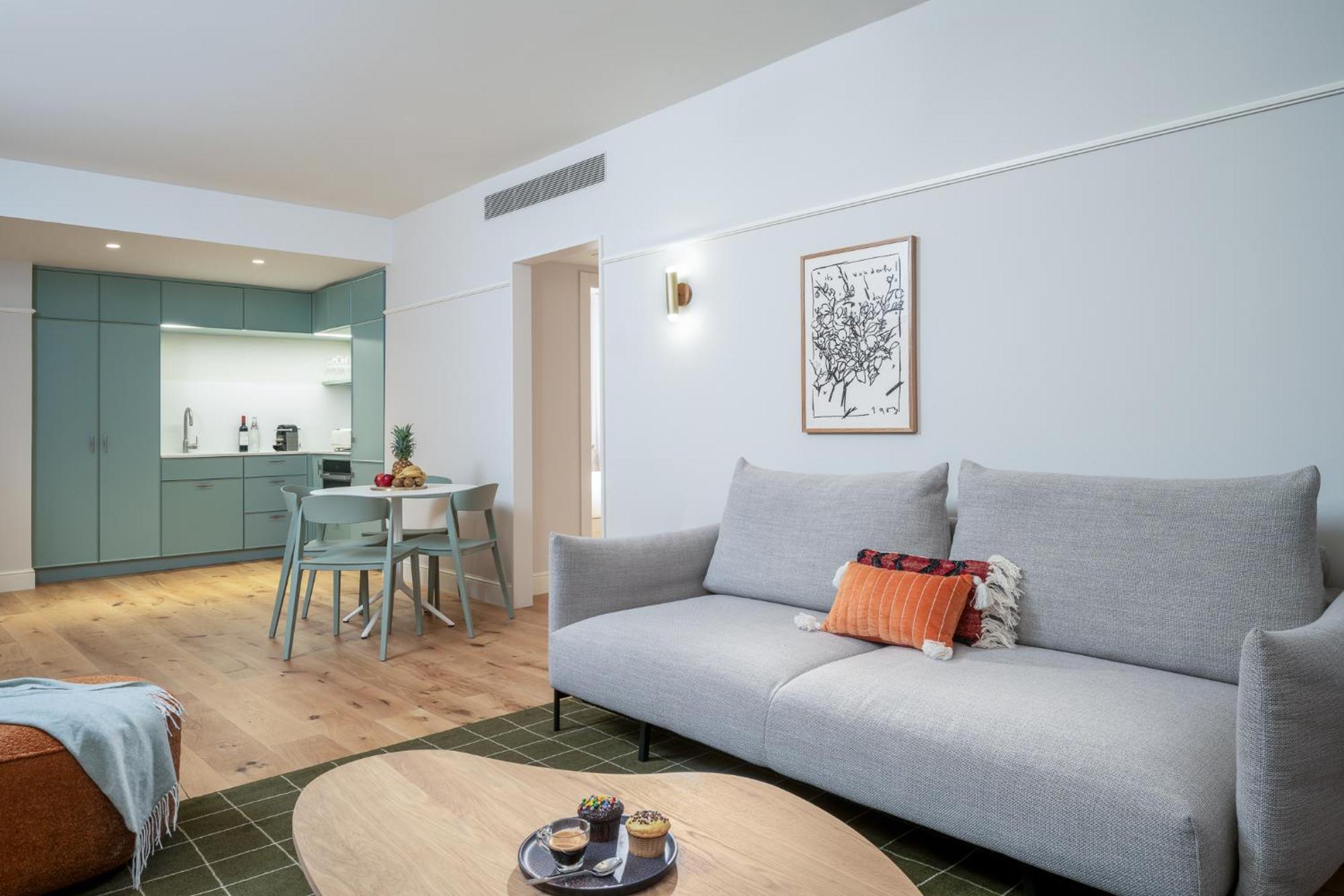 Master Mazeh Hotell Tel Aviv Exteriör bild